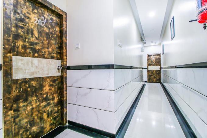 Hotel Embassy Grand Near Us Embassy Bkc Βομβάη Εξωτερικό φωτογραφία